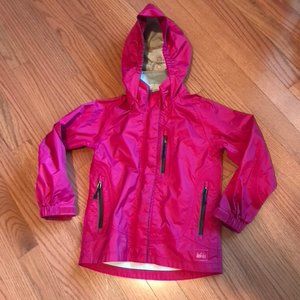 Girls REI pink rain coat XXS (4-5)